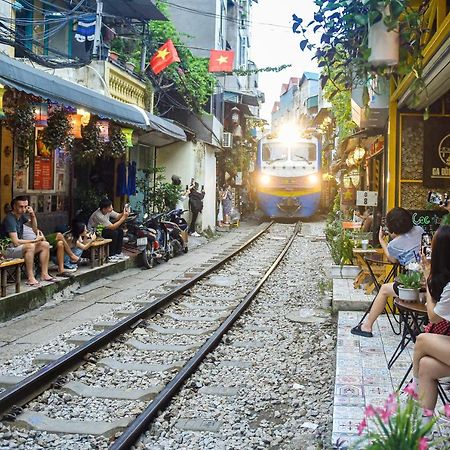 Maison D'Hanoi Hotel Экстерьер фото