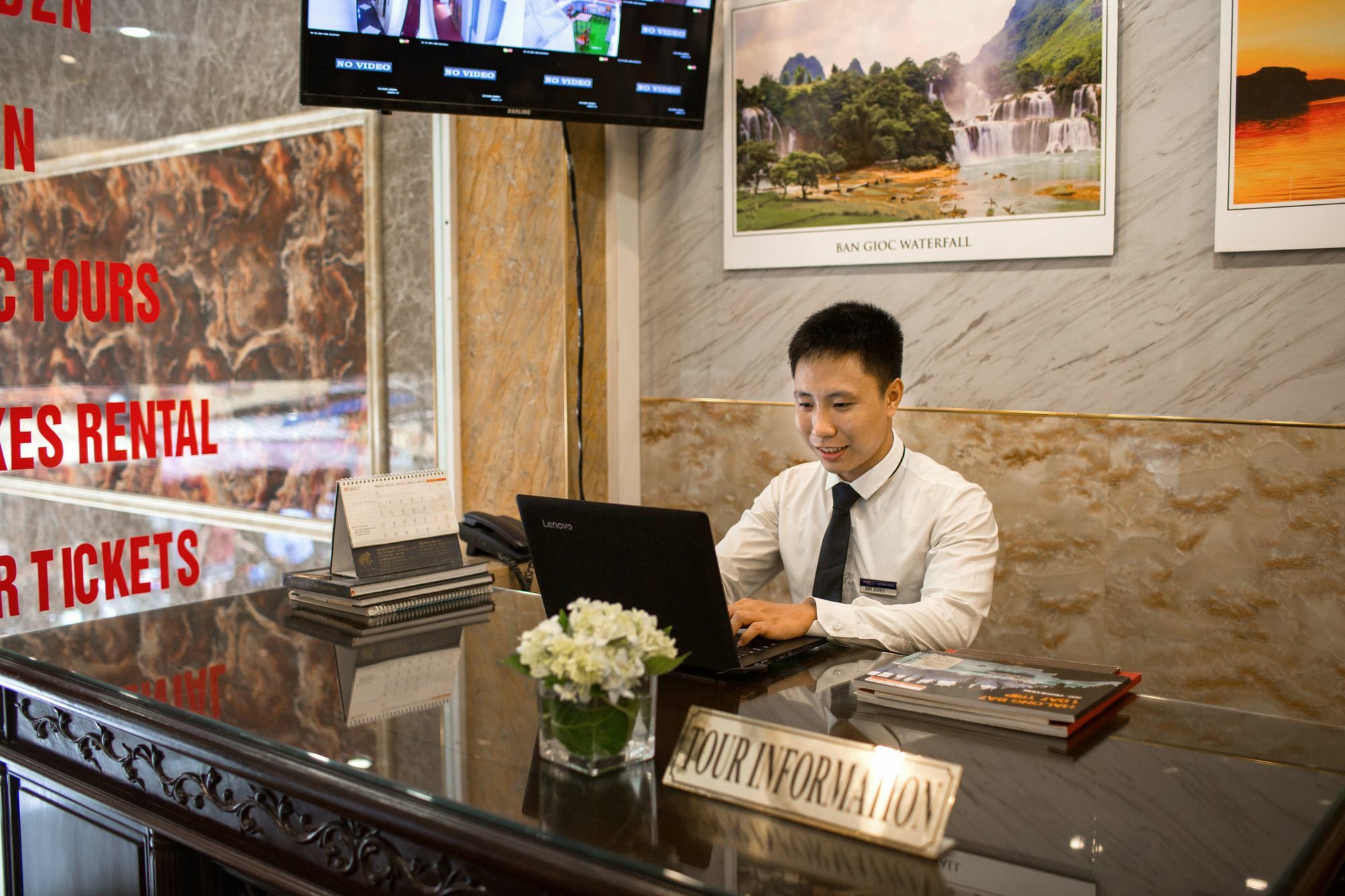 Maison D'Hanoi Hotel Экстерьер фото